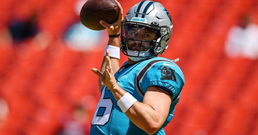 Baker Mayfield nommé QB titulaire des Panthers : ce que cela signifie pour la Caroline, Sam Darnold allant de l'avant