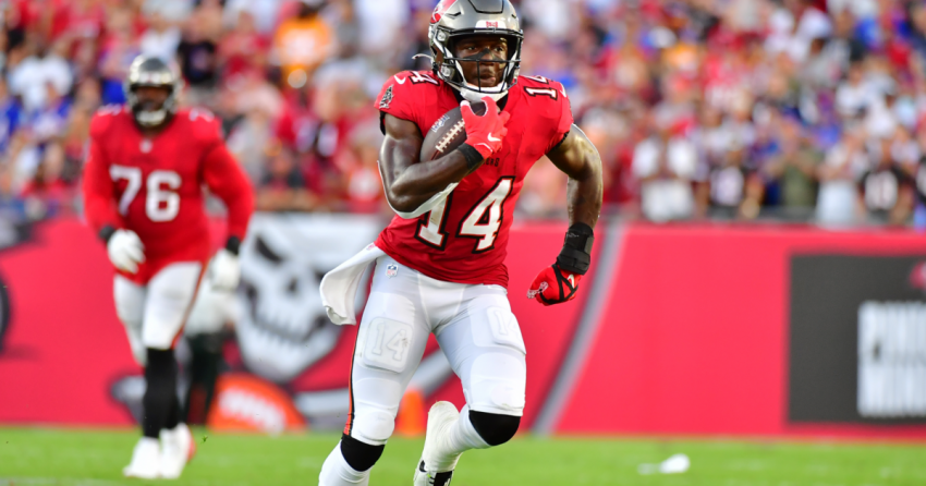 Chris Godwin Fantasy Outlook : Faut-il drafter le WR des Buccaneers sur fond de craintes de blessures en 2022 ?