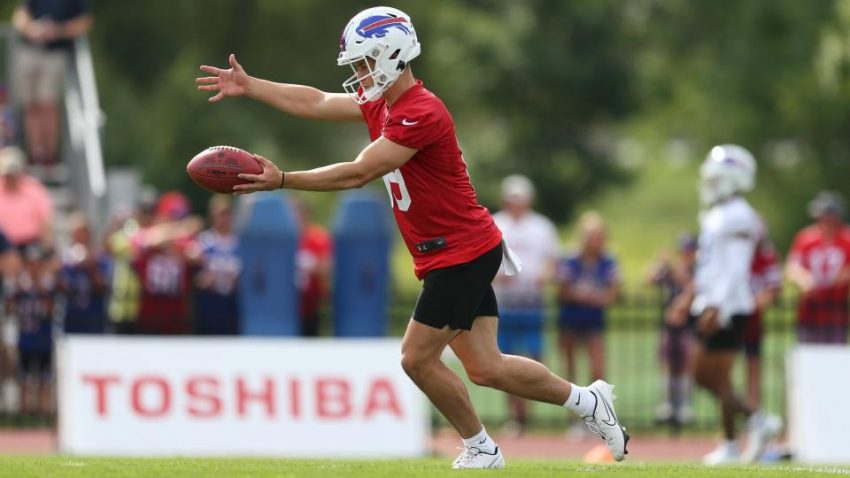 Coupes notables de la NFL 2022 : Josh Gordon, O.J. Howard et les plus grosses coupes autour de la ligue