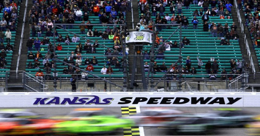 À quelle heure commence la course NASCAR aujourd'hui ? Horaire télé, chaîne pour le Hollywood Casino 400