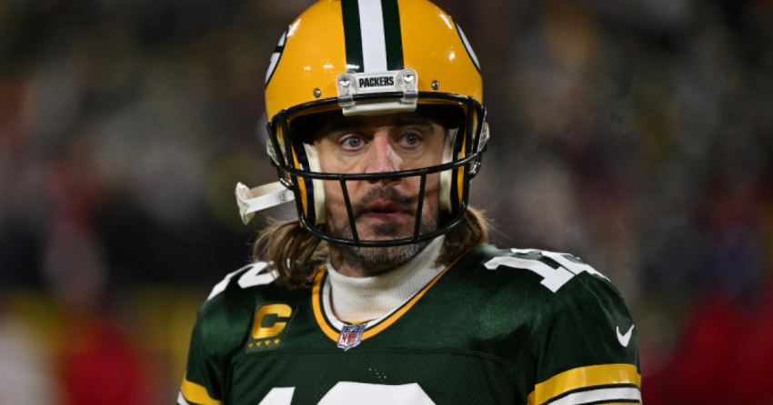 Aaron Rodgers explique pourquoi l'ayahuasca 'n'est pas une drogue'