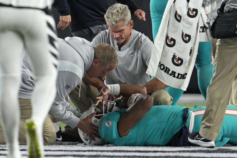 Bengals – Dolphins (27-15) : Tua Tagovailoa à l’hôpital, Miami retombe sur terre