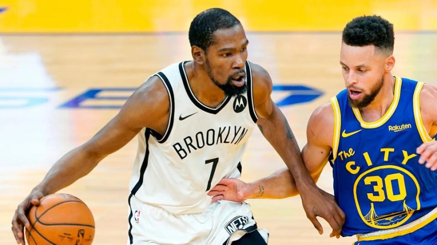 hell yeah : Stephen Curry parle de faire à nouveau équipe avec Kevin Durant et pourquoi les Warriors ont décidé de ne pas faire de commerce, retrouvailles avec KD