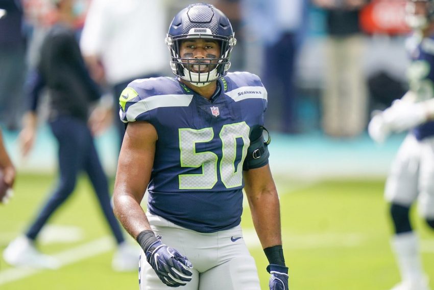 K.J. Wright (ex-Seahawks) : « On en demandait pas autant à Russell Wilson qu’à nous »