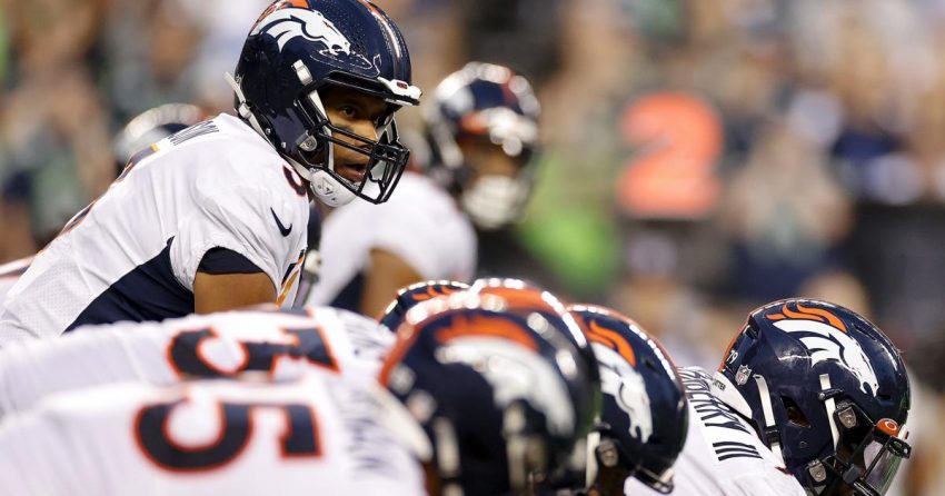 le podcast 'The Sporting News 7' : Parler de Russell Wilson, Anthony Edwards, Mike Trout et plus encore