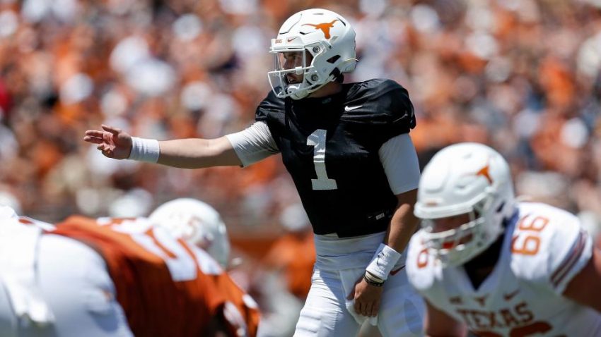 Le point sur la blessure de Quinn Ewers : calendrier de retour après que le QB des Texas Longhorns ait subi une entorse de la clavicule