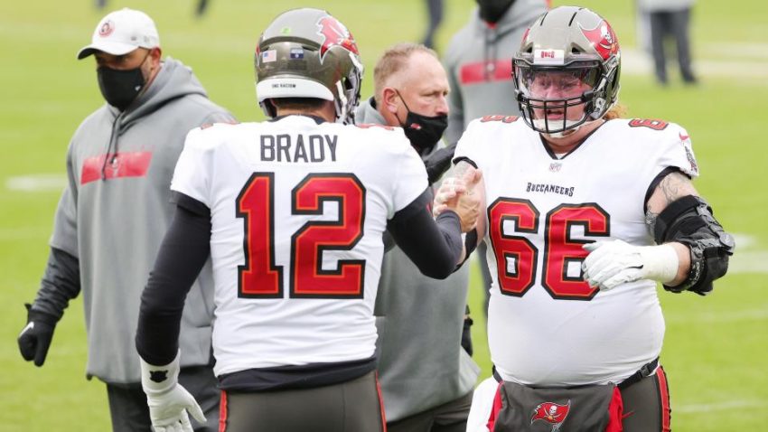 Les blessures de la ligne offensive des Tampa Bay Buccaneers contre les Dallas Cowboys : Les deux équipes manquent des pièces clés dans les tranchées