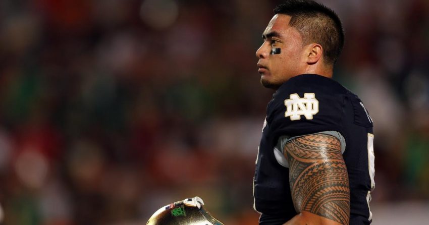Manti Te'o émouvant lors de son retour à Notre Dame : 'There's no place like home'