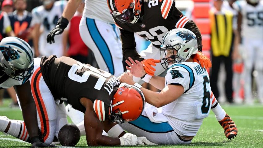 Matt Ryan inégal ; A.J. Brown et Davante Adams brillent dans leurs débuts : Les notes de la semaine 1 de la NFL pour les visages vétérans dans de nouveaux endroits