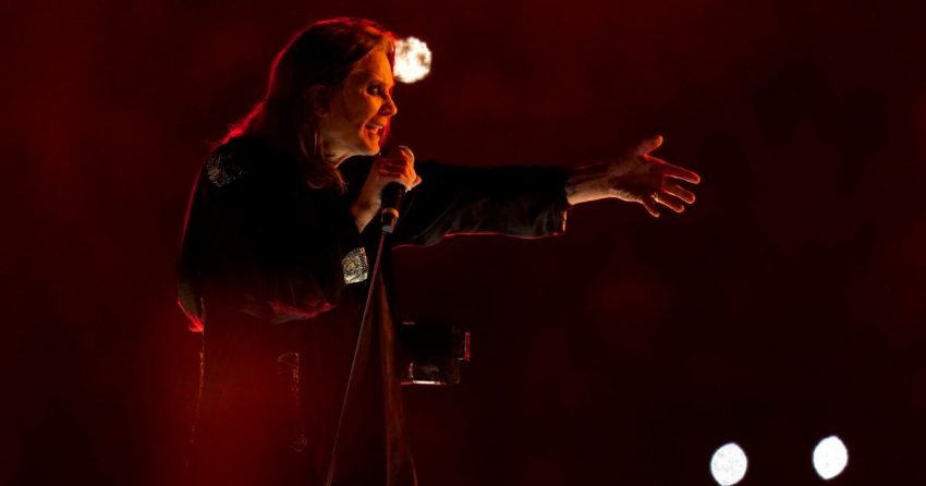 NBC grillé pour avoir brusquement coupé la performance d'Ozzy Osborne lors du coup d'envoi de la saison 2022 de la NFL entre Bills et Rams