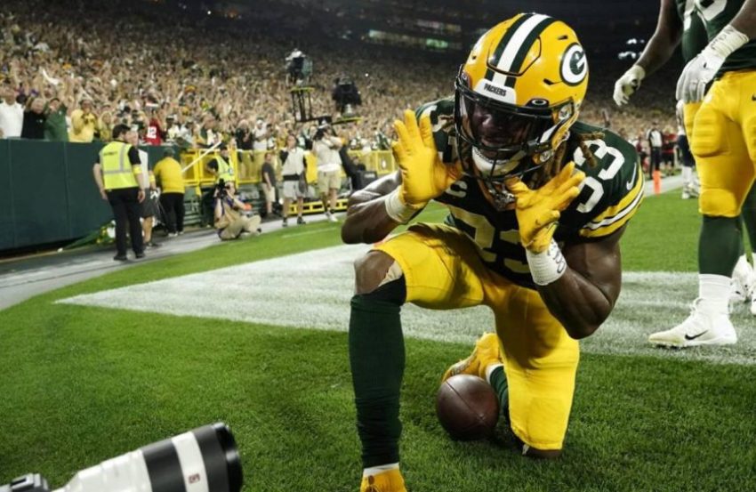 Packers – Bears (27-10) : Aaron Jones et la défense relancent Green Bay