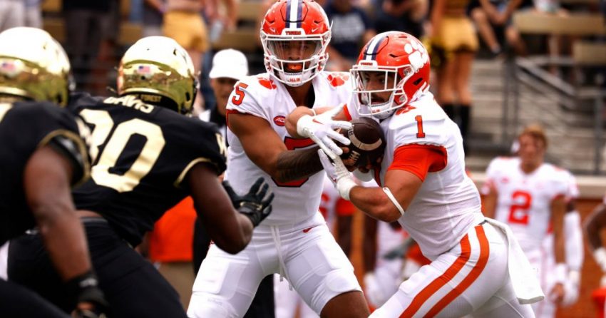 Projections de la semaine 5 du football universitaire : Clemson devance Michigan et USC pour la dernière place