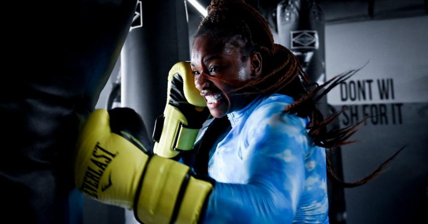 Quel est le palmarès de Claressa Shields à la boxe ? Bio, âge, stats, combats pour le titre de la championne de trois divisions