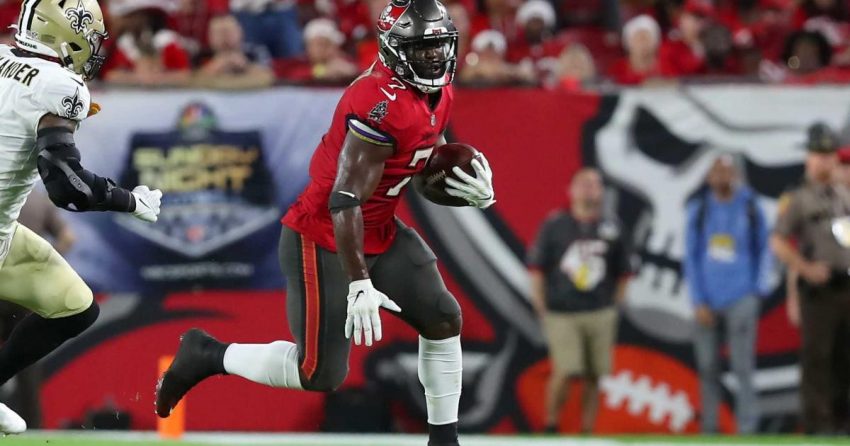 Von Miller pense que l'énorme bloc de Leonard Fournette sur Micah Parsons " doit être retiré du jeu "