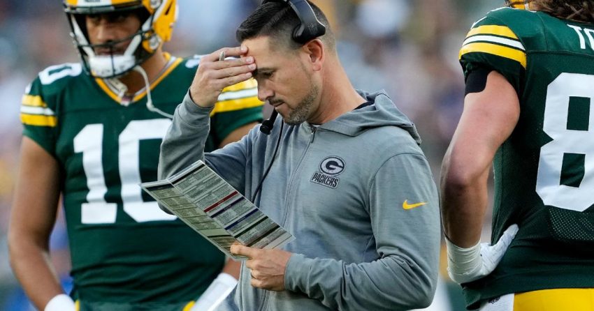 Matt LaFleur des Packers admet qu'il a eu tort de contester le TD de Romeo Doubs : " La pire décision de la journée "