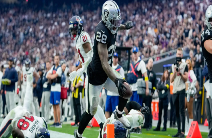 Raiders – Texans (38-20) : Josh Jacobs roule sur Houston