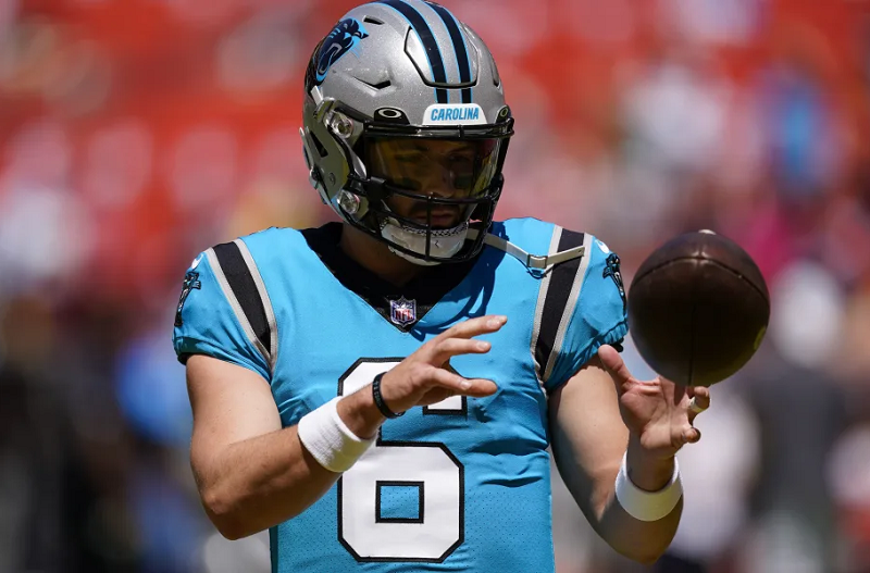 Baker Mayfield coupé par les Panthers