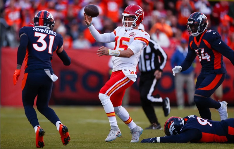 Broncos – Chiefs (28-34) : Patrick Mahomes en mode Père Noël, Denver hors course