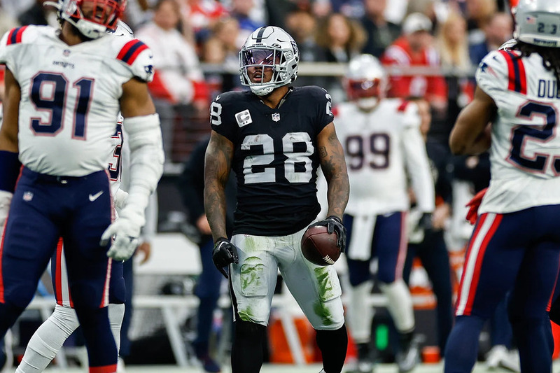 Raiders – Patriots (30-24) : Un miracle sauve Las Vegas
