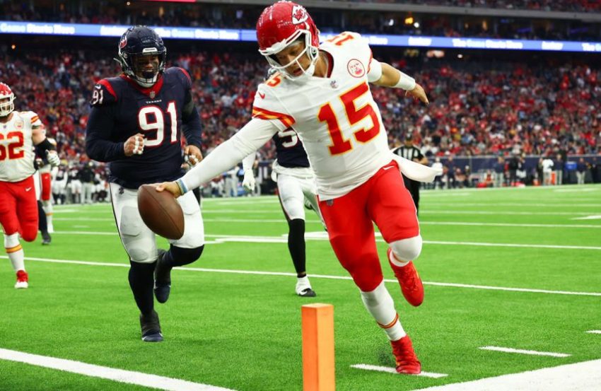 Texans – Chiefs (24-30 a.p) : Pat Mahomes et Jerick McKinnon sortent leur équipe du piège