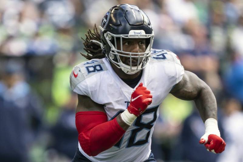 Les Falcons ajoutent Bud Dupree à leur défense