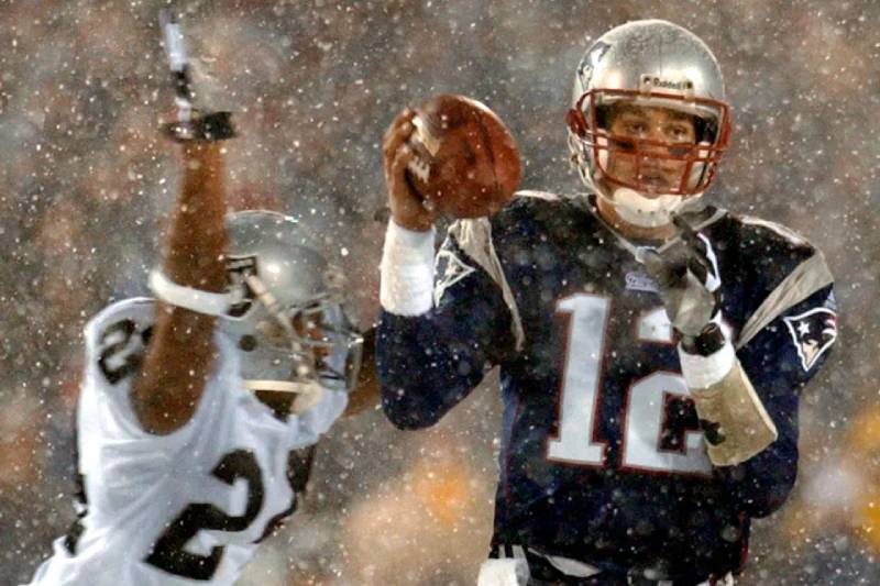 Tom Brady Becomes Minority Owner of the Raiders