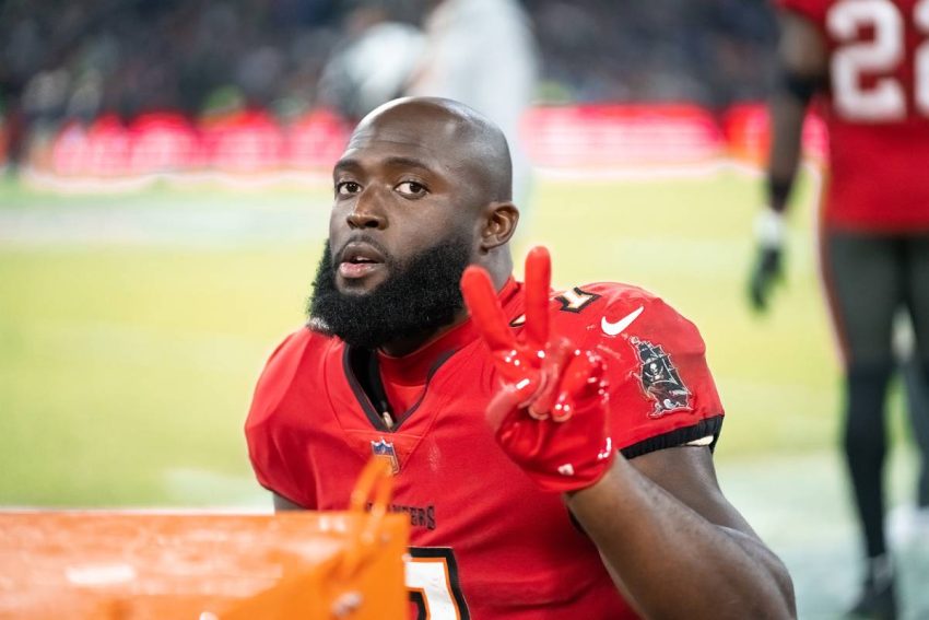 Leonard Fournette Escapes Injury in Car Accident