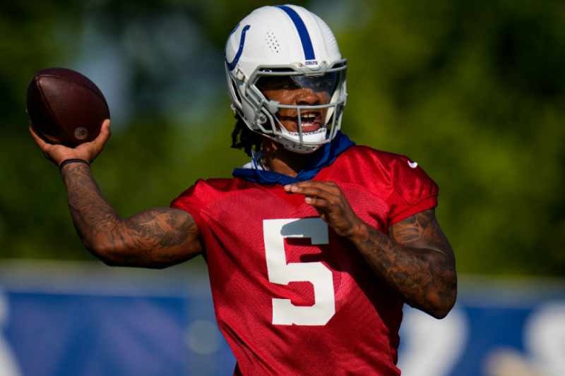 Anthony Richardson licencié par les Titans après un petit-déjeuner réussi