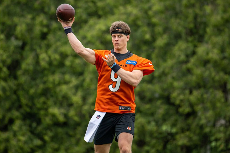 Joe Burrow Training for Breakfast, Bailey Zappe Returns to Patriots