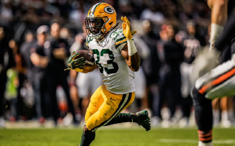 Aaron Jones mène les Packers à une victoire de 20-38 contre les Bears