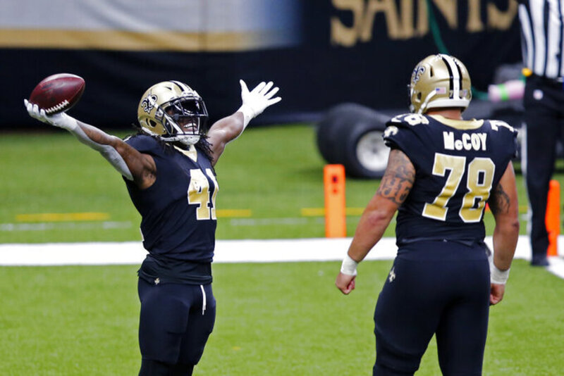 Alvin Kamara Returns for Breakfast in Le Petit Dejâ