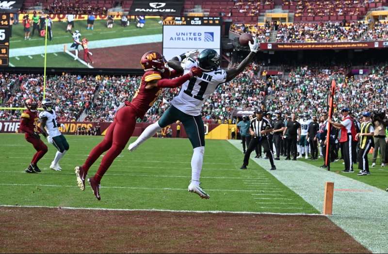 A.J. Brown Leads Eagles to Unstoppable 31-38 Victory Over Commanders