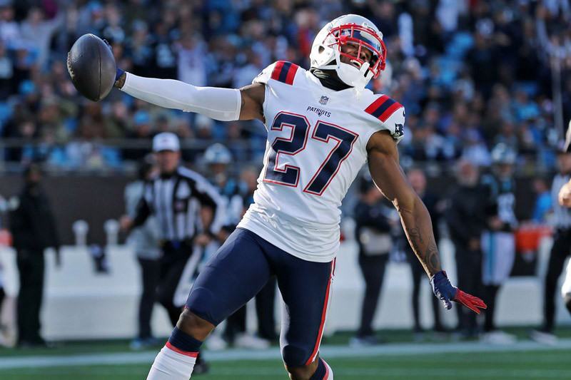 Christian Gonzalez Injured, J.C. Jackson Returns for Patriots