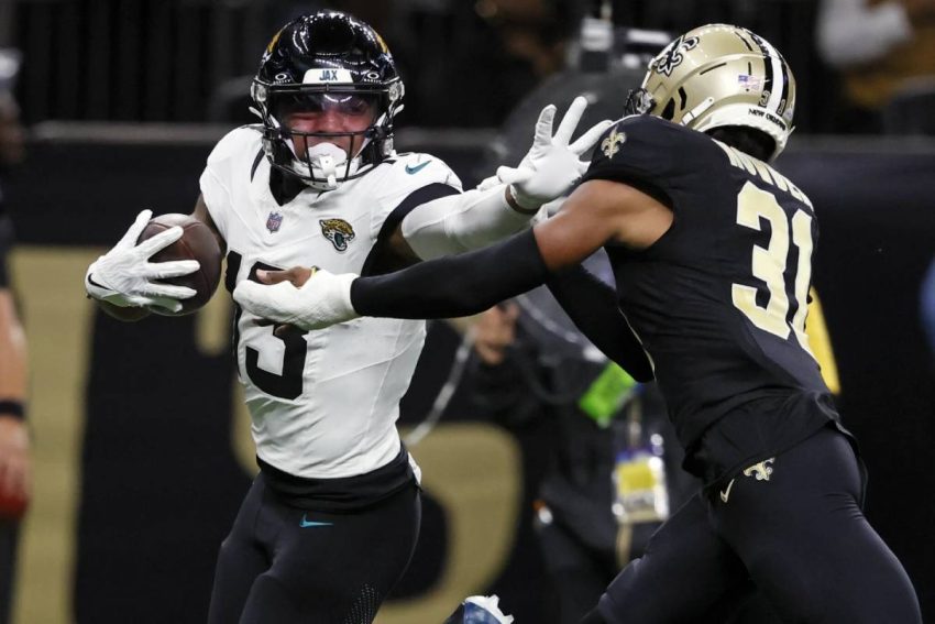 Christian Kirk's Big Play Helps Saints Overcome Jaguars, 24-31