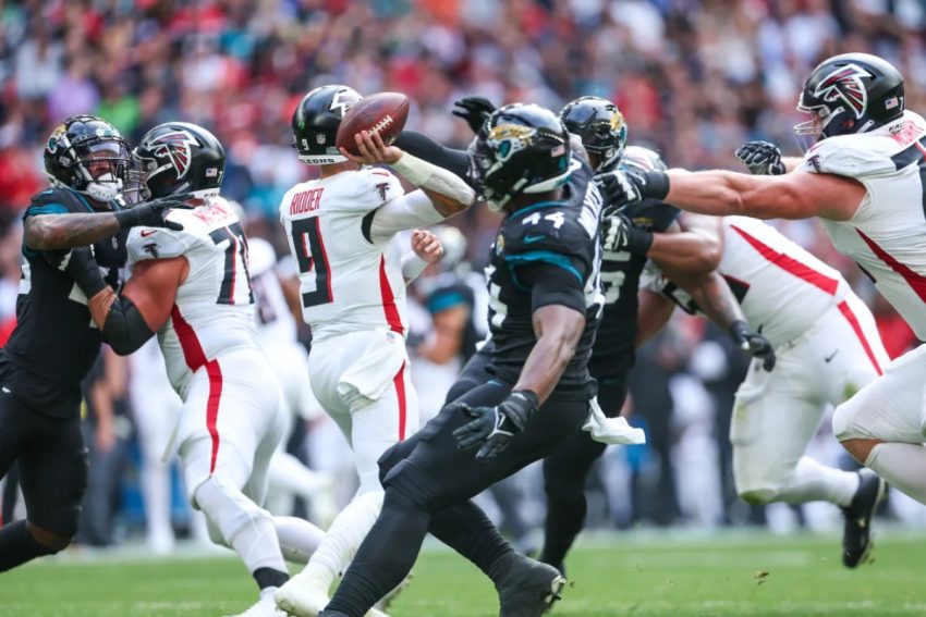 Desmond Ridder et les Jaguars de Jacksonville battus par les Falcons d'Atlanta 23-7