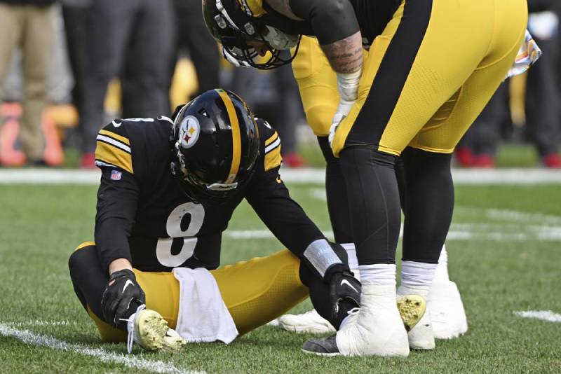 Kenny Pickett de Pittsburgh Steelers sans blessure grave