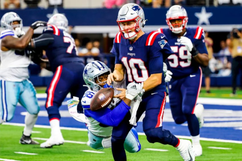 PerformanceNew England Patriots Lose to Dallas Cowboys 38-3 in Catastrophic Performance by Mac Jones