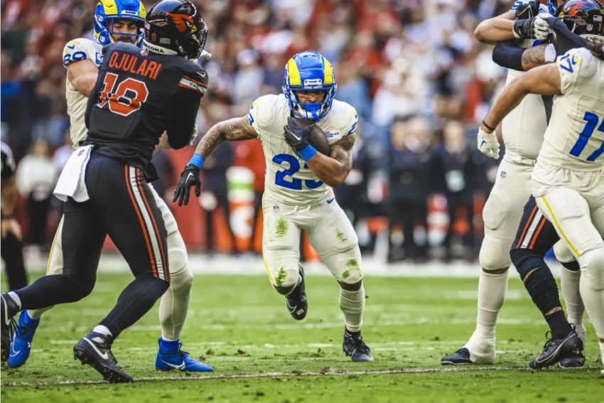 Kyren Williams conduit les Cardinals à une défaite de 37-14 contre les Rams