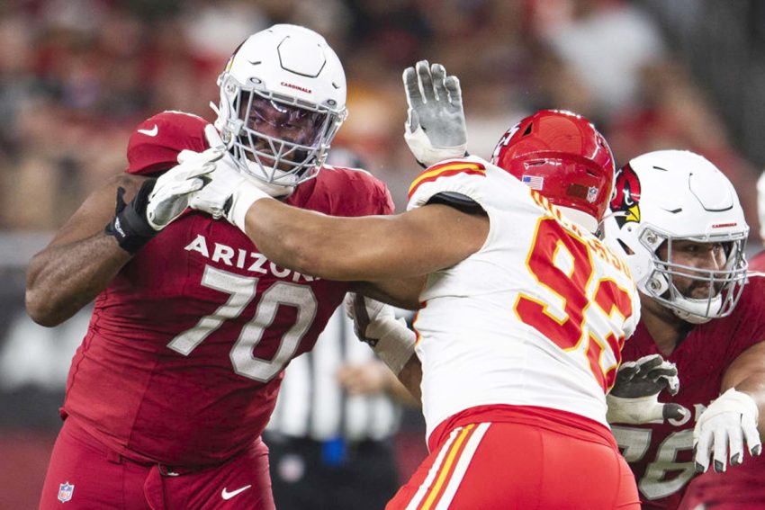 Paris Johnson Jr., Rookie des Cardinals : Une Combinaison de Force et d'Agilité.