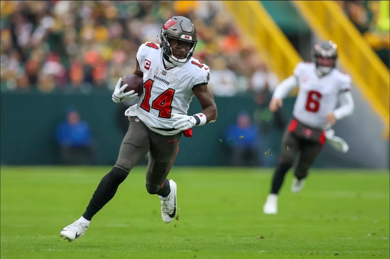 Baker Mayfield conduit les Packers Ã la victoire contre les Buccaneers avec un score de 20-34