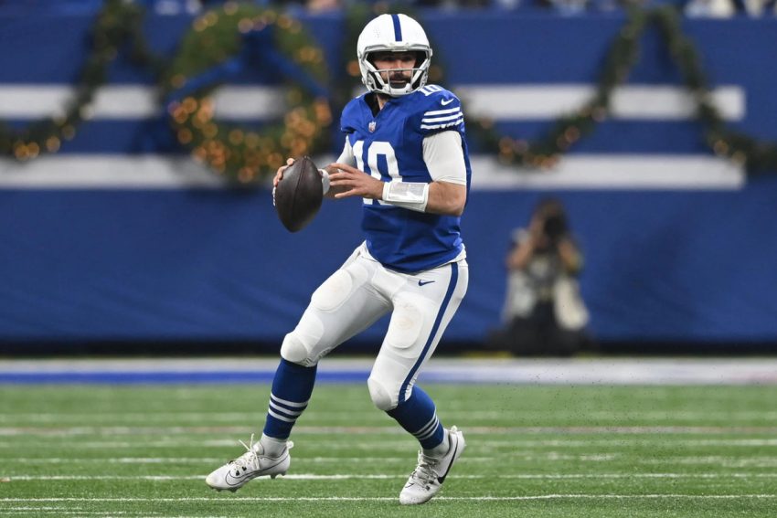 Colts Battent Steelers 30-13, Gardner Minshew Guide Jacksonville Ã la Victoire