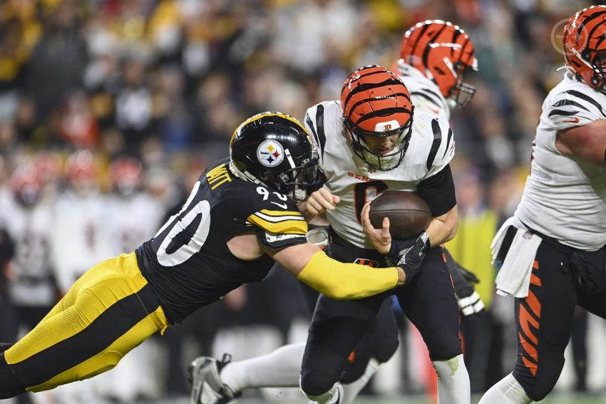 Pittsburgh Steelers Defeat Cincinnati Bengals 34-11, Thanks to Generous Performance by Jake Browning