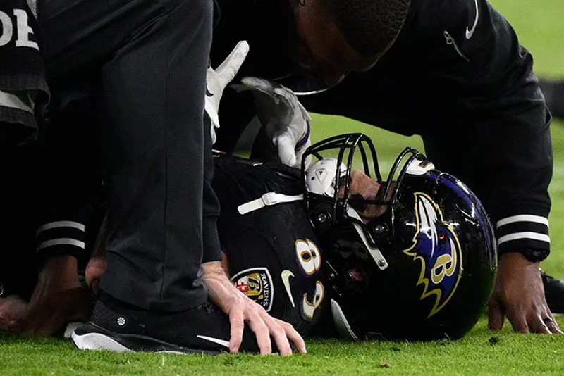 "Mark Andrews of the Ravens Supports the Ban on Hip-Drop Tackling"