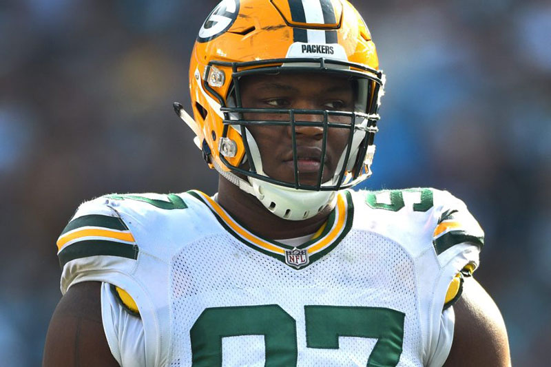 Kenny Clark Extends Contract for 64 Million Dollars