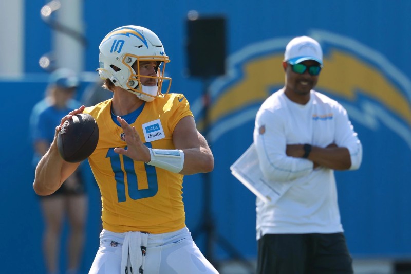 Justin Herbert of the Chargers Suffers Foot Injury