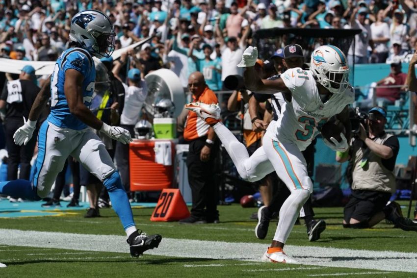 Breakfast: Dolphins' Runners Struggling