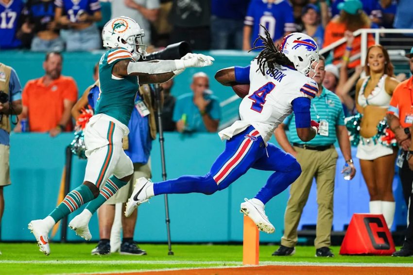 Buffalo Bills Win Big Against Miami Dolphins with a 31-10 Score