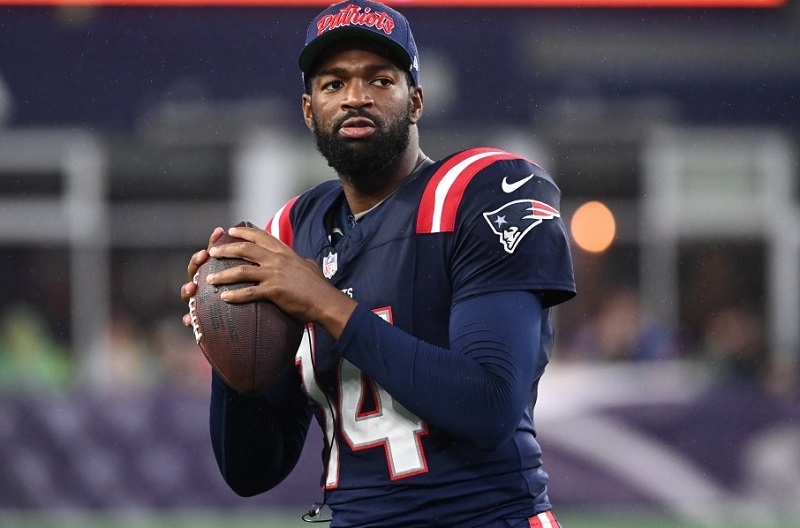 "Jerod Mayo (Patriots) Confirms: 'Jacoby Brissett is Our 100% Starter'"