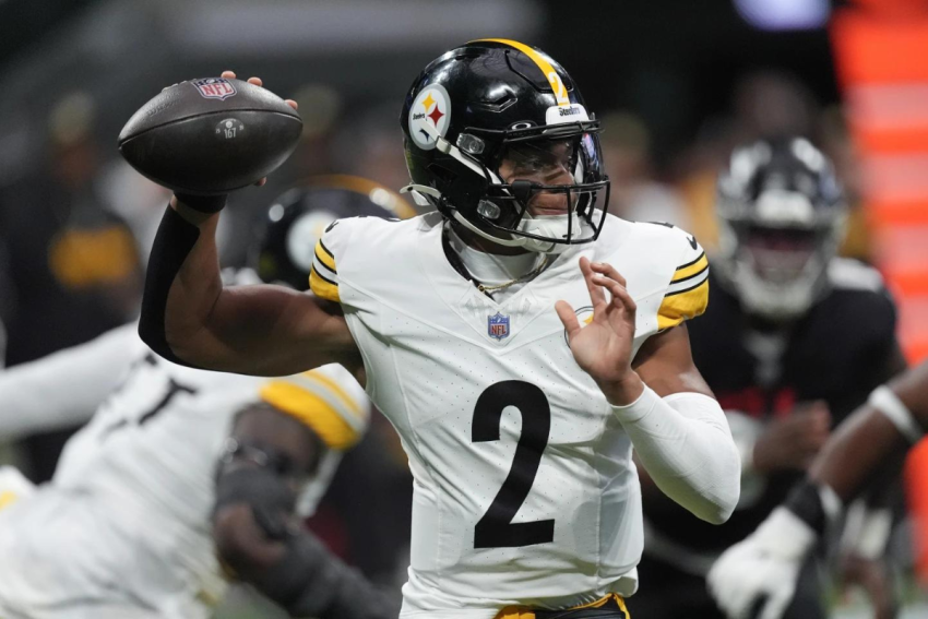 Steelers: Justin Fields Should Remain as Starter
