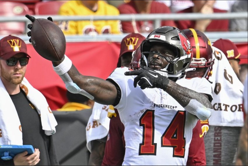 Chris Godwin Remains Calm in the Storm as Buccaneers Defeat Saints 51-27